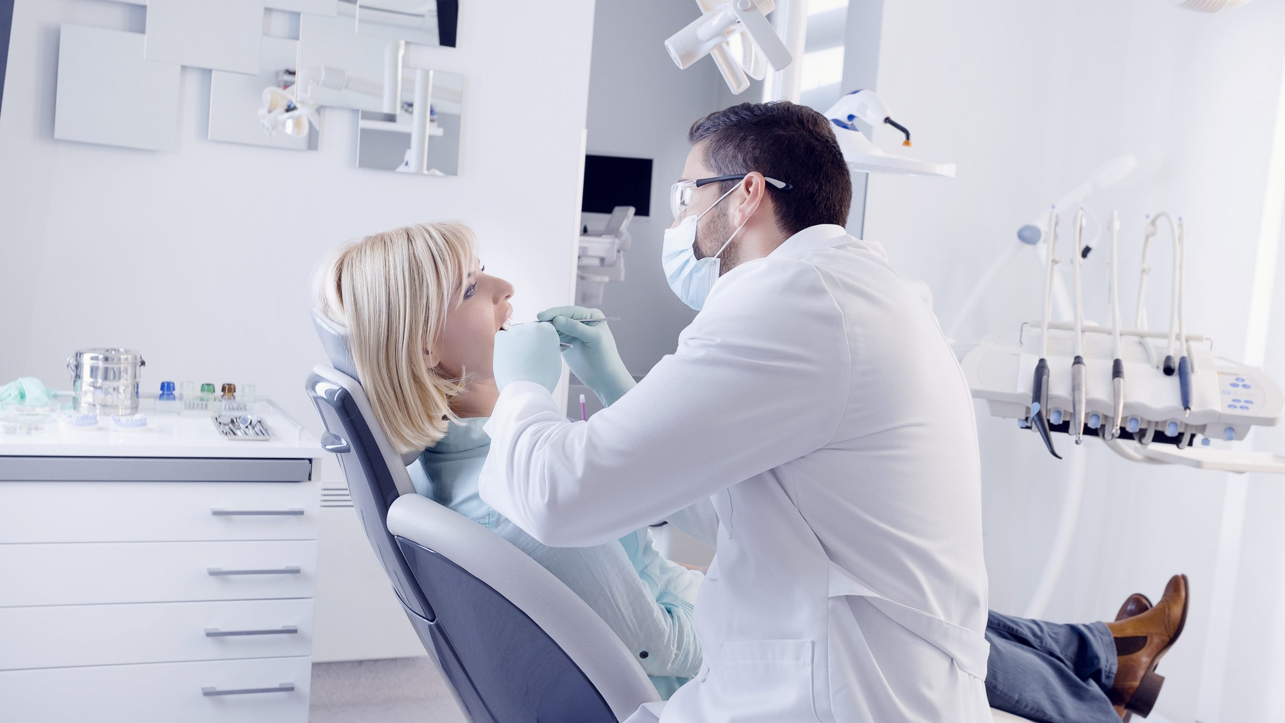 Dentist in Harrisburg, OR